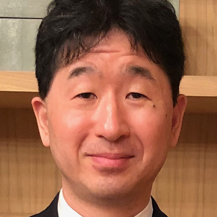 Prof. Takero Shindo Headshot